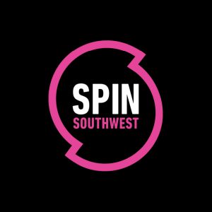 Logotipo de la emisora ​​de radio Spin South West