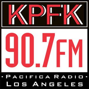 Logotipo de la emisora ​​de radio KPFK 90.7FM