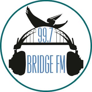 Logo de la station de radio 99.7 Bridge FM