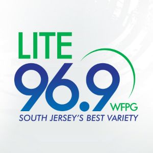 Logo de la station de radio WFPG Lite 96.9 FM